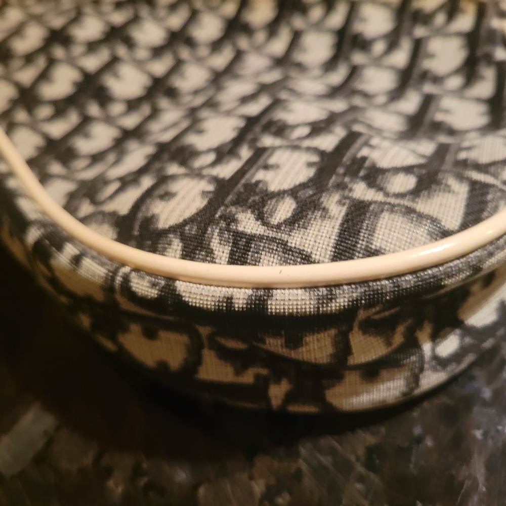 FLASH SALE!!💯Authentic Christian Dior, Mini Diorissimo Saddle Pochette - Picture 7 of 11
